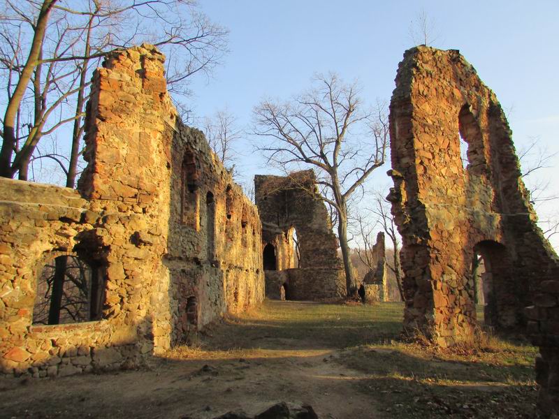 Zamek Stary Książ Ruiny budynku