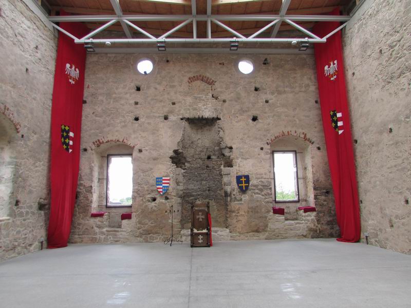 Zamek Szydłów Wnętrze zamku królewskiego